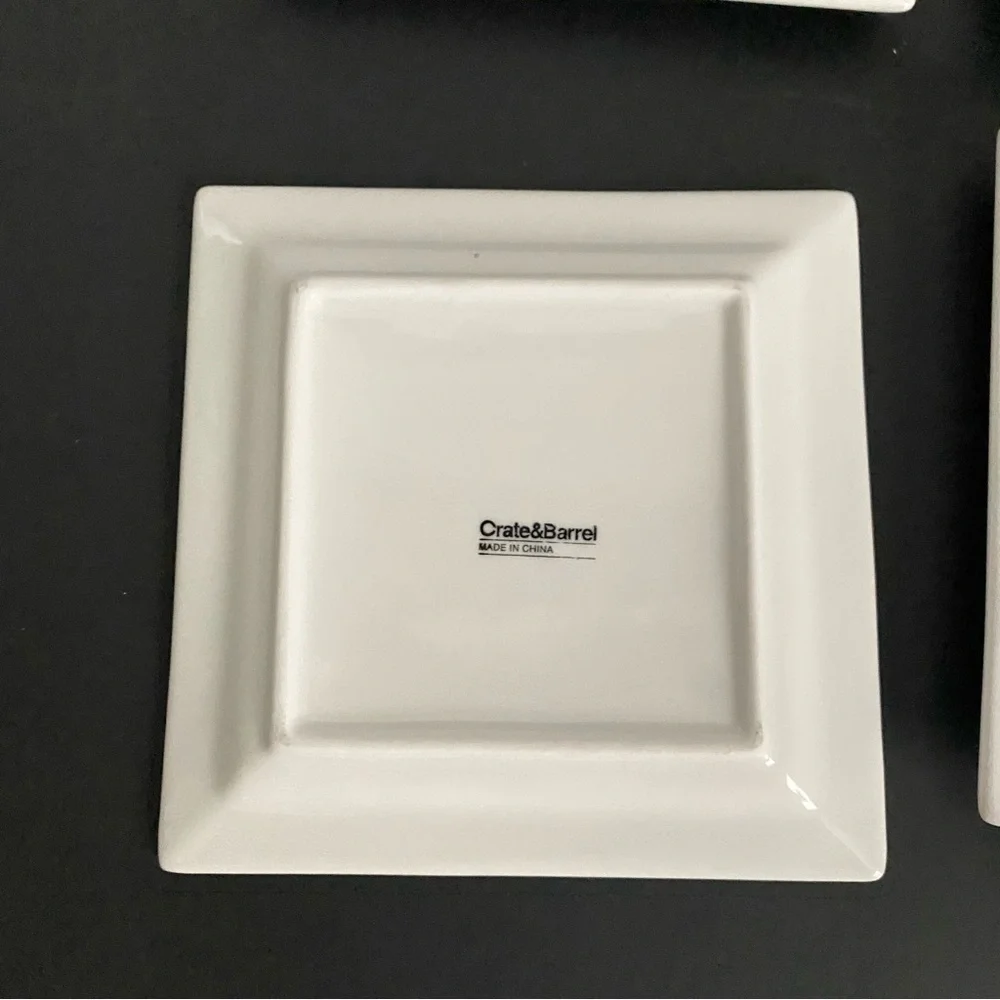 Crate & Barrel Set of 6 Small 6X6 White Appetizer Plates Modern Elegant Dining